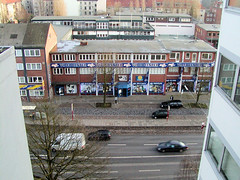 Blick auf ein Videocenter am Winterhuder Weg im Hamburger Stadtteil Uhlenhorst - ehemaliges Gelände der Bavaria Brauerei, 2002.