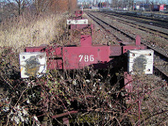 Alter Prellbock, Bahngleise der Hafenbahn am Roßdamm (2002)
