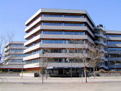 Architektur in der City Nord in Hamburg Winterhude - ehm. Hamburger BP Zentrale.