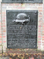 Denkmal  Licentiatenberg im Hamburger Stadtteil Groß Borstel.  (2002)