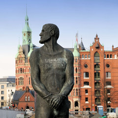 Fotos vom Störtebeker-Denkmal in der Hamburger Hafencity.