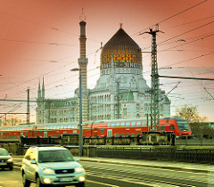 Ehem. Tabak- und Zigarettenfabrik Yenidze in Dresden - 1909 im Stil einer Moschee errichtet - jetzt Bürogebäude.