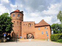 Eingang zur Alten Burg in Neustadt Glewe - erste urkundliche Erwähnung 1331.