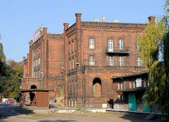 Alter Ziegelbau - Bahnhof Breslau Odertor - Nadodrze Station Breslau. Errichtet 1868, umgebaut 1912.