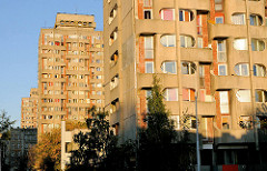 Wohnhäuser der Siedlung Grunwaldplatz / plac Grunwaldzi; erbaut von 1967 - 1975 - Architekten Jadwiga Grabowska-Hawrylak,  Zdzisław Kowalski, Włodzimierz Wasilewski.