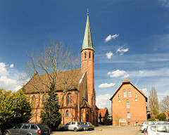 Katholische Kirche Zum göttlichen Erlöser in Uelzen - erbaut 1905.