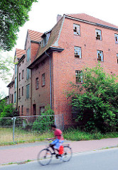 Verfallenes Industriegebäude - Industriearchitektur; Genossenschafts Mühle Elmshorn e. G. m. b. H. Abtl. Barmstedt.