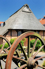 Alte Kate - reetgedecktes historisches Fachwerkhaus in Ahrensburg, Kreis Stormarn.