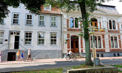 Historische Architektur in Glückstadt / Unterelbe - Wohnhäuser Am Fleth.