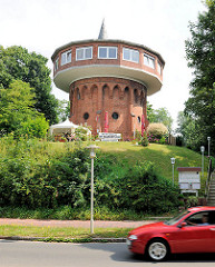 Alter Wasserturm in Glückstadt - errichtet 1891 auf einer ehem. Bastion der Festungsanlagen der Stadt.