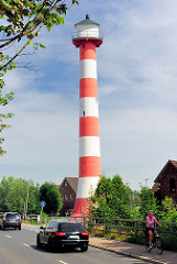Leuchtfeuer, Richtfeuer Glückstadt - Leuchtturm an der Strasse Am Neuendeich.