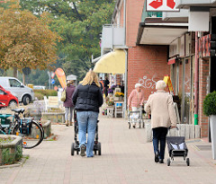 Einzelhandel im Eilbergweg, U-Bahnstation Grosshansdorf.