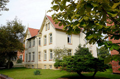 Mehrstöckige Villen - Wohnhäuser, Hansestadt Wismar.