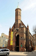 St. Elisabethkirche in Danzig (polnisch Kościół św. Elżbiety w Gdańsku) - gotisches Kirchengebäude aus Backstein, erbaut 1417.