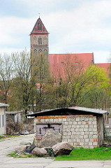 Marienkirche in Anklam - die dreischiffige Hallenkriche der Backsteingotik stammt aus dem 13. Jahrhundert.