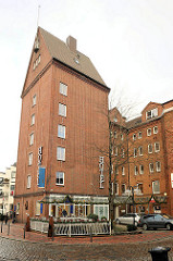 Historische Industriearchitektur - Speichergebäude einer ehm. Getreidemühle in Buxtehude - umgebaut zum Hotel.