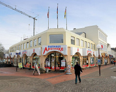 Moderne Architektur der 1970er Jahre - Bilder aus der Stadt Uetersen, Kreis Pinneberg / Fussgängzerzone Am Markt..