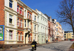 Gründerzeitfassaden / Baustil Historismus - Wohnhäuser in Itzehoe.