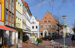 Fussgängerzone in Itzehoe, Breite Strasse / Kirchenstrasse.