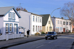 Wohnhäuser in der Köllner Chaussee, Elmshorn - unterschiedliche Archtekturstile