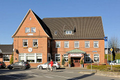 Ziegelgebäude - Schützenheim am Kanal, Hotel.