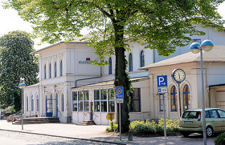 Historisches Bahnhofsgebäude  Kreisstadt Eutin - Gründerzeitarchitektur, erbaut 1866.