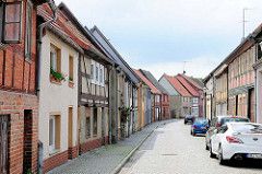 Strasse mit historischen Häusern - Bilder aus der Hansestadt Werben / Sachsen-Anhalt.