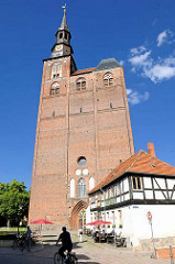 Kirche St. Stephan in Tangermünde; norddeutsche Backsteingotik, erbaut von 1350 - 1475.