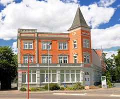 Historiche Architektur in Perleberg - Haus Prinz Heinrich, erbaut 1902.