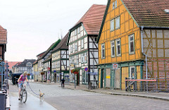 Historische Fachwerkhäuser, Wohnhäuser / Geschäfthäuser an der Marktstrasse in Grabow.