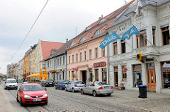 Geschäfte und Wohnhäuser in der Steinstrasse von Brandenburg a. d. Havel