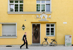 Expressionistische Hausfassade - Architektur in Brandenburg an der Havel.