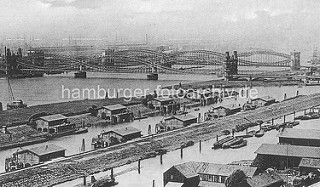 Blick über die Zollanlagen / Haken von Hamburg Rothenburgsort - Zollhäuser, Zollabfertigung der der Elbe vor Hamburg - Elbbrücken.