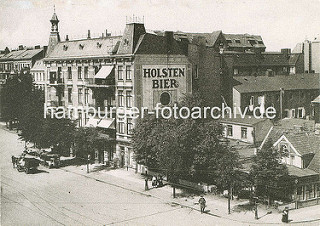 Historische Ansicht Hamburg Eppendorf; Eppendorfer Marktplatz / Martinistrasse / Eppendorfer Landstrasse - mehrstöckige Gründerzeithäuser, Werbung Holsten Bier - Fachwerkhaus.