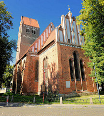 St. Marienkirche in der Parchimer Neustadt; Hallenkirche in Backsteinbau; Ursprungsbau aus der Gotik.