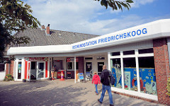 Gebäude Seehundstation Friedrichskoog.