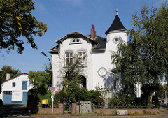 Vorstadtvilla in Stellingen am Steenwisch.