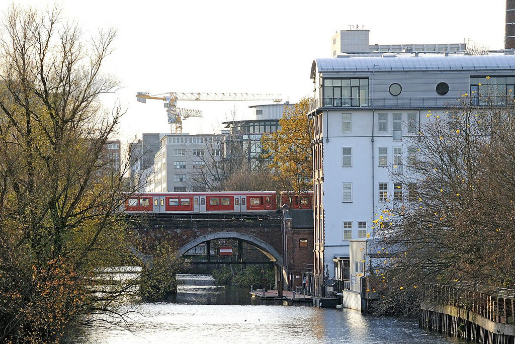 Foto „SBahnbrücke über dem