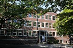 Hamburg Fuhlsbüttel Gymnasium Alstertal - Schulgebäude Architektur Fritz Schumacher.