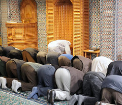 Mittagsgebet in der Eyüp Sultan Moschee, Hamburg Harburg,