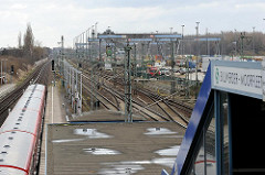 S- Bahnhof Billwerder Moorfleet Haltestelle.