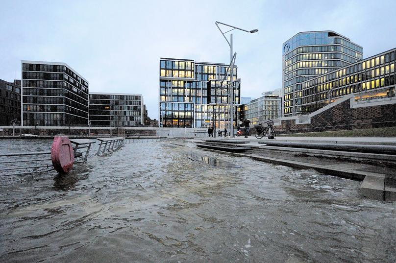 33+ Bilder sturmflut hamburg heute , Foto „Sturmflut in Hamburg Marco Polo