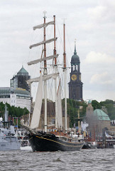 Dreimast-Toppsegelschoner Gulden Leeuw - Goldener Löwe.