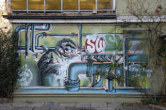 Hamburg Altona Nord Isebekstrasse Graffiti an der Hausmauer