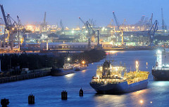 Der Hamburger Hafen in der Nacht - Arbeit im Hafen, Bilder aus der Hansestadt Hamburg.