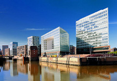 Hamburgs moderne Architektur in der Hafencity - Quartier Brooktorkai, Ericus.