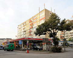 Essotankstelle Reeperbahn - Essohäuser, Hochhäuser am Spielbudenplatz im HH Sankt Pauli / 2012.
