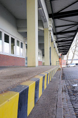 Rampe der ehem. Zollstation Reiherstieg Hauptdeich - Zollgrenze zum ehem. Hamburger Freihafen.