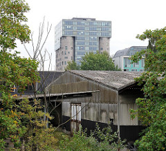 ehemaliges Silogebäude umgebaut zum Bürogebäude - alte Lagerschuppen.