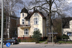 Stadtvilla am Bahrenfelder Marktplatz - Stadtteilbilder Hamburg Bahrenfeld